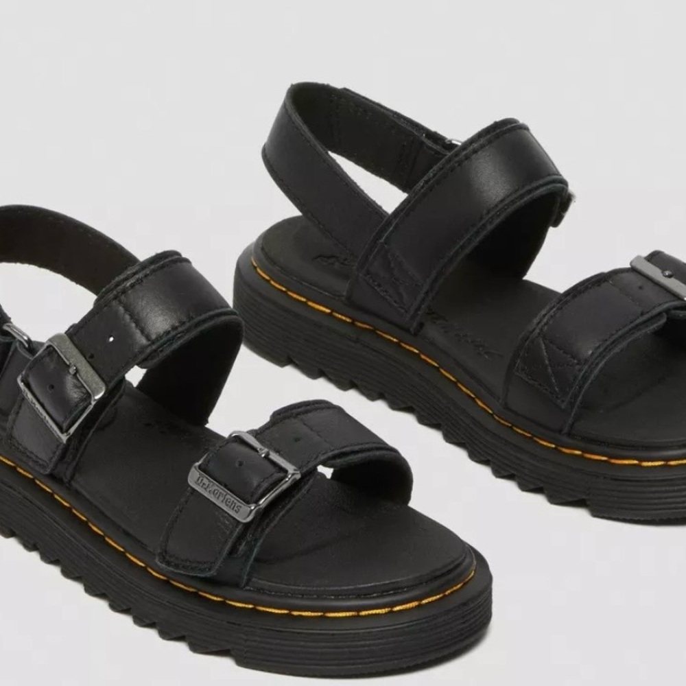 NIB NEW Dr. Martens Kids black leather Sandals KYLE J size 13